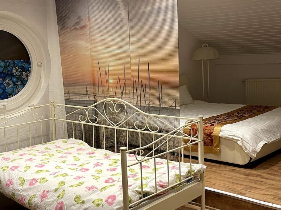 Train Fans Guesthouse Seevetal Buitenkant foto